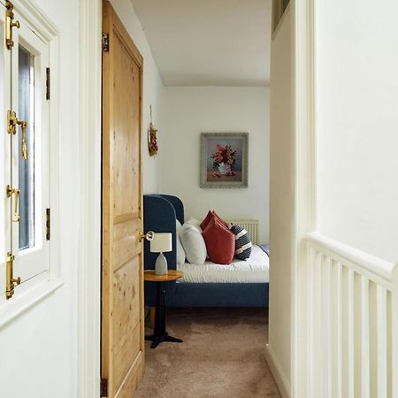 Dolls House - Luxury Townhouse *Sleeps 10* Villa Henley-on-Thames Екстериор снимка