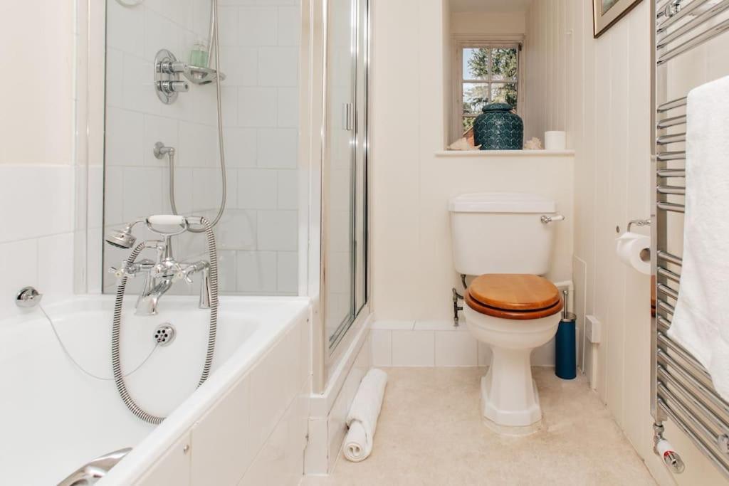 Dolls House - Luxury Townhouse *Sleeps 10* Villa Henley-on-Thames Екстериор снимка