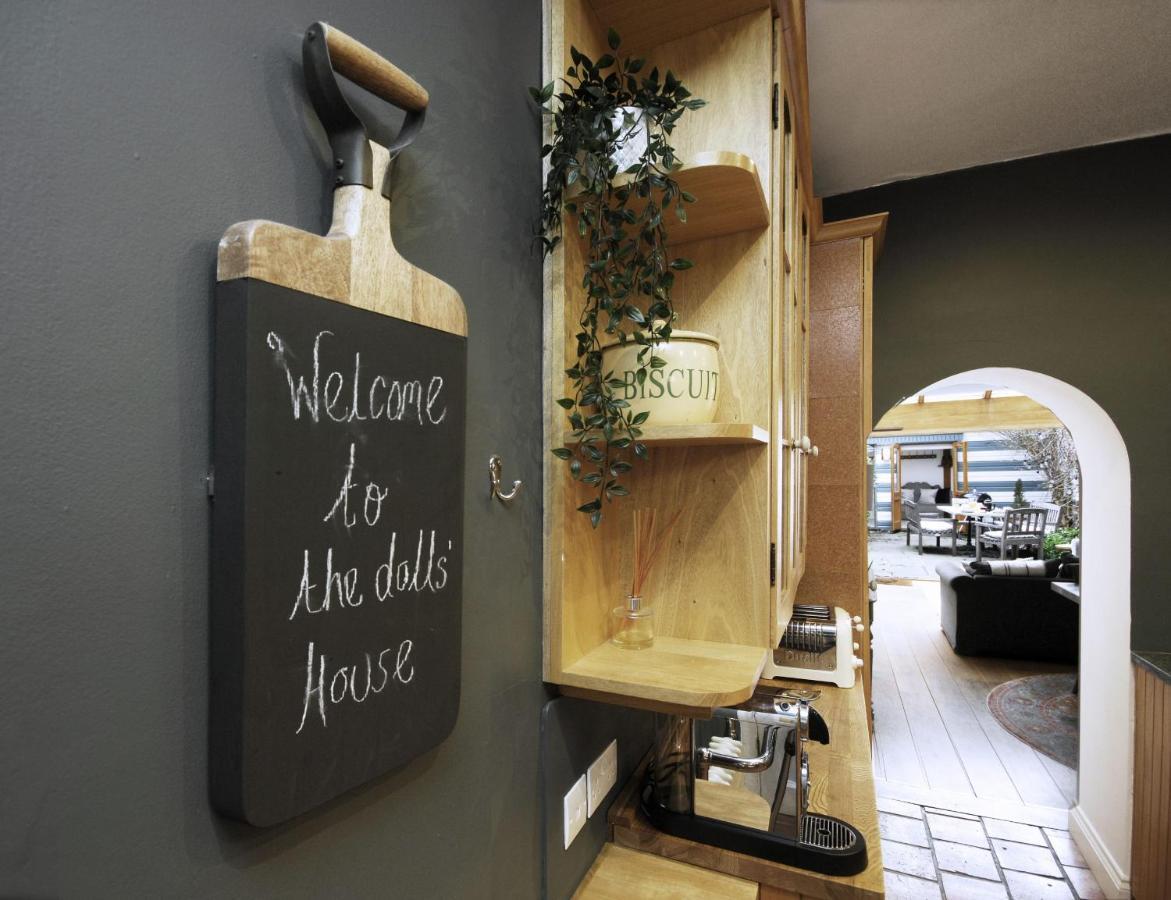 Dolls House - Luxury Townhouse *Sleeps 10* Villa Henley-on-Thames Екстериор снимка