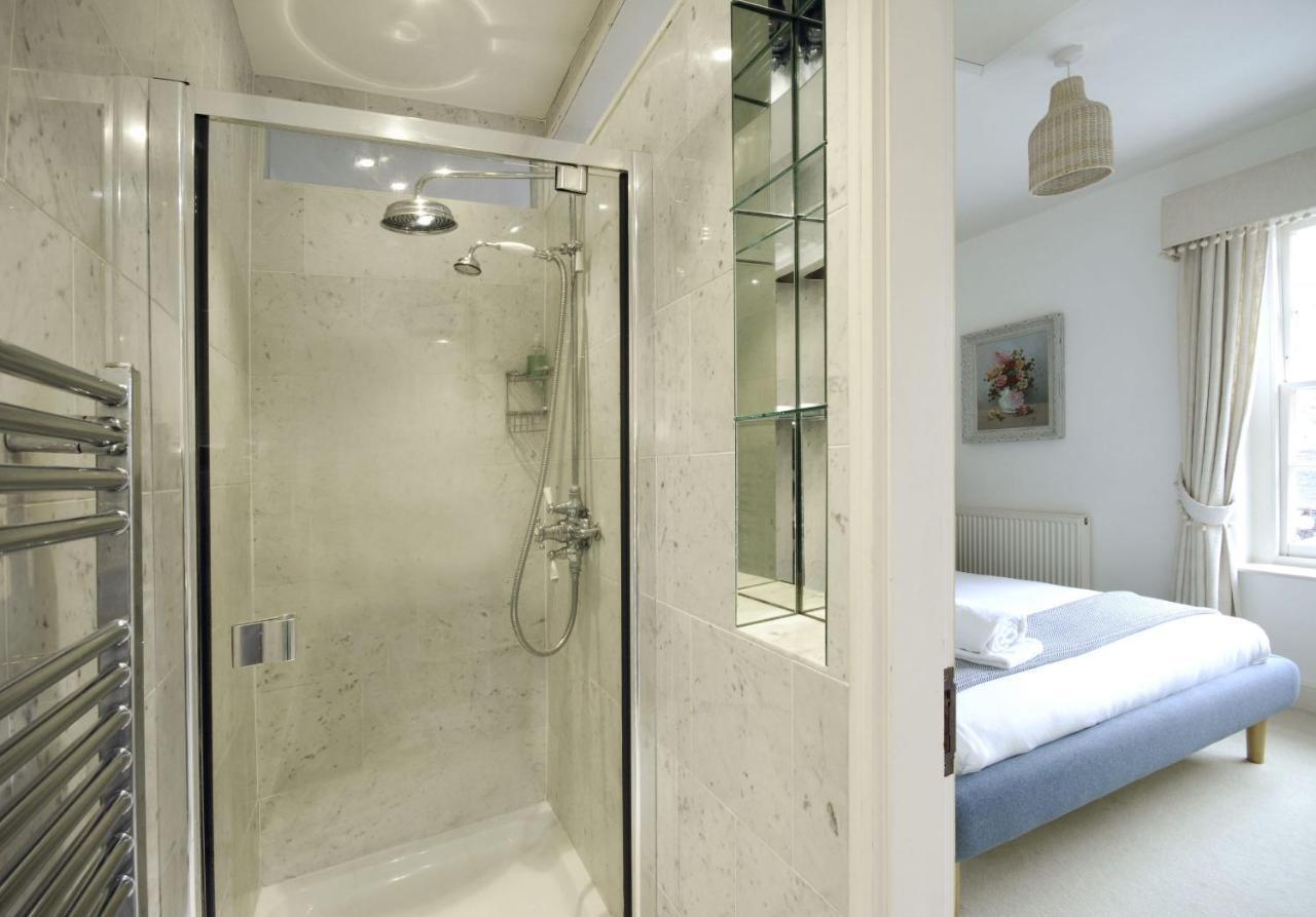 Dolls House - Luxury Townhouse *Sleeps 10* Villa Henley-on-Thames Екстериор снимка