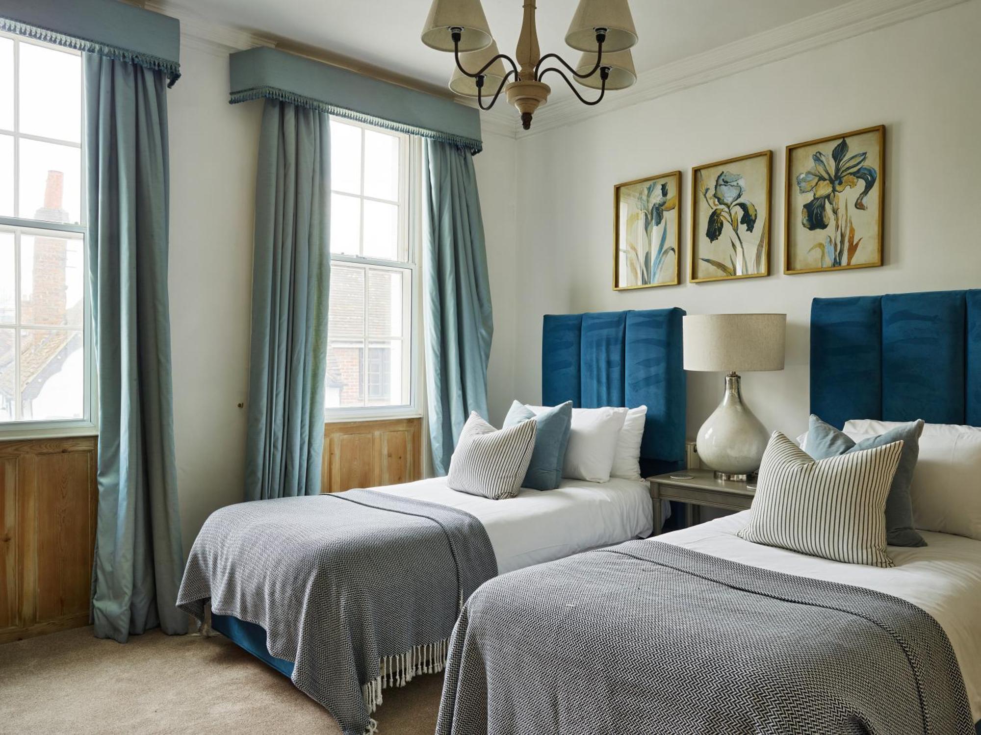 Dolls House - Luxury Townhouse *Sleeps 10* Villa Henley-on-Thames Екстериор снимка